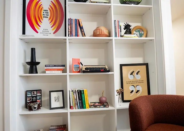 Storytellers Retreat * Ponta Delgada